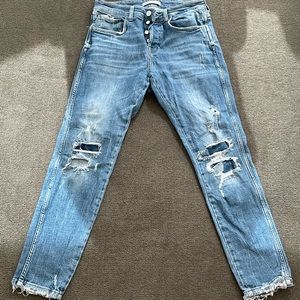BLUE MENS ZARA JEANS.